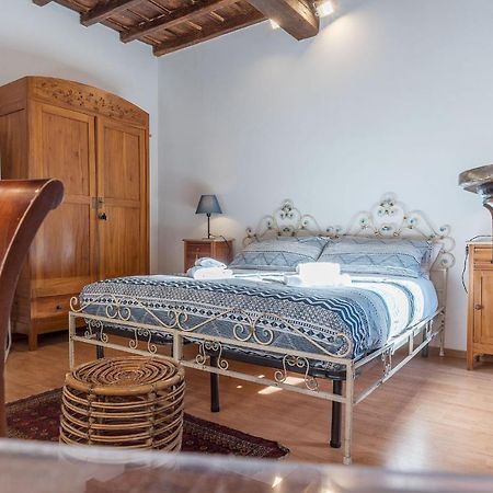 Montecitorio & Pantheon Stylish Flat Leilighet Roma Eksteriør bilde