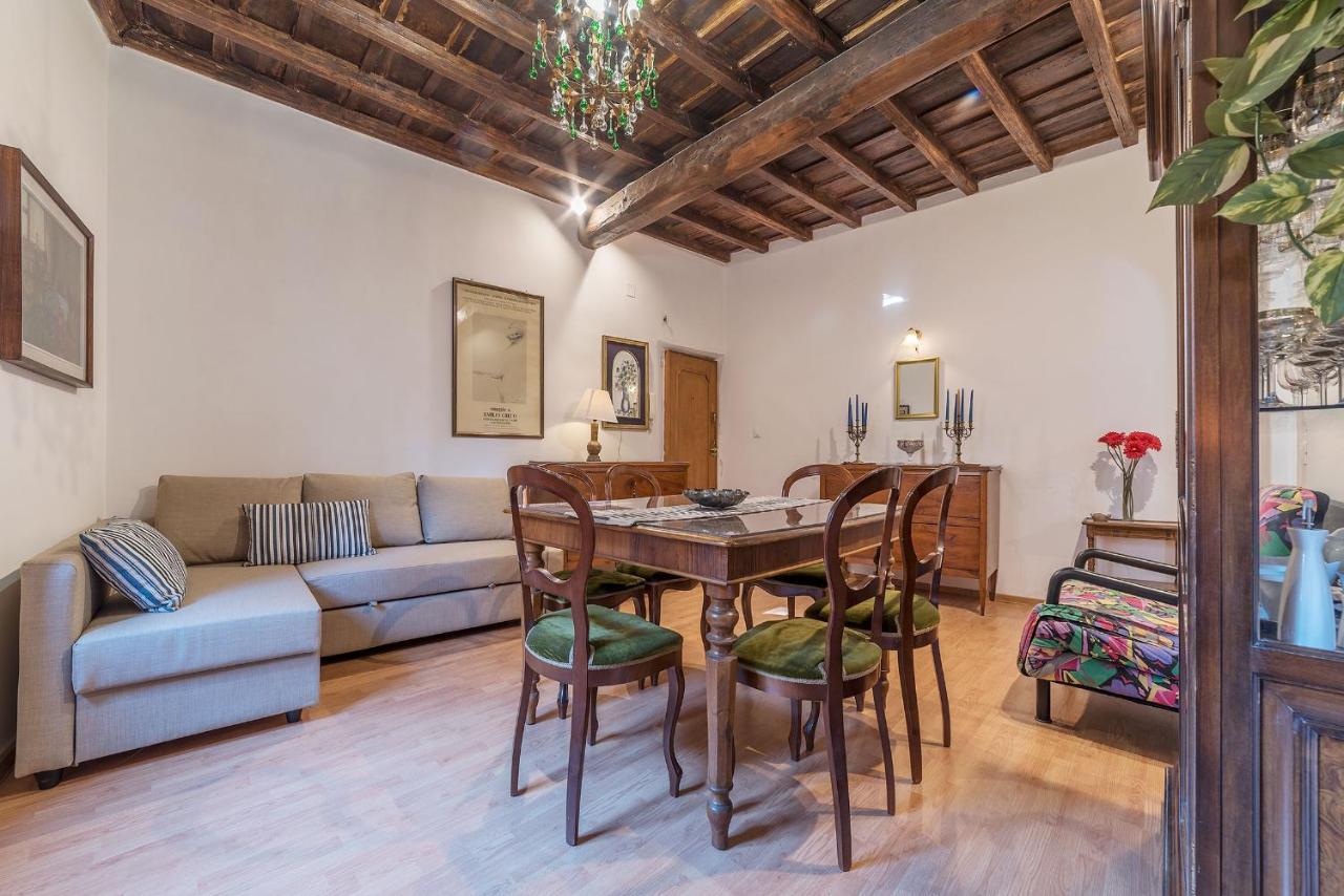 Montecitorio & Pantheon Stylish Flat Leilighet Roma Eksteriør bilde
